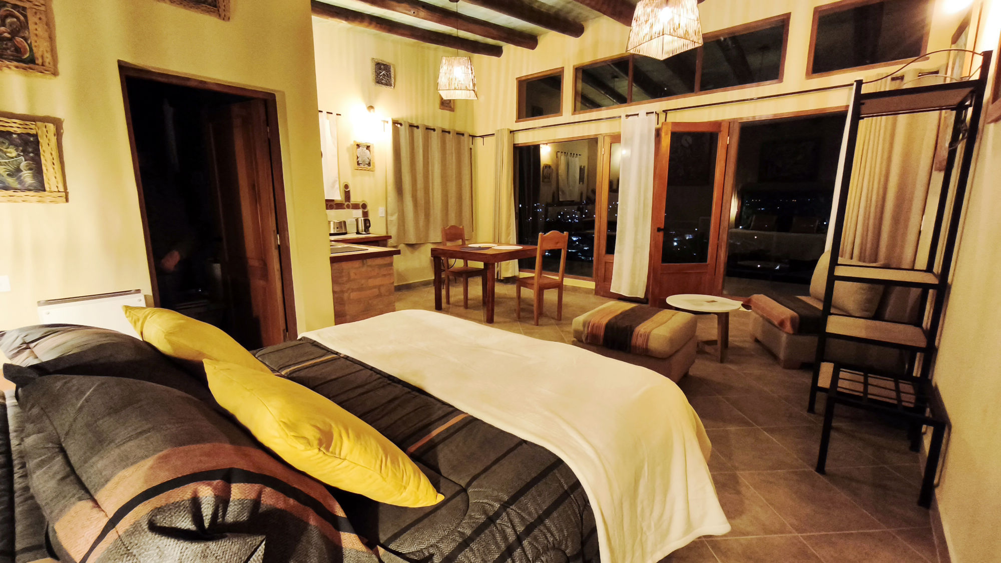 Sala con luz natural